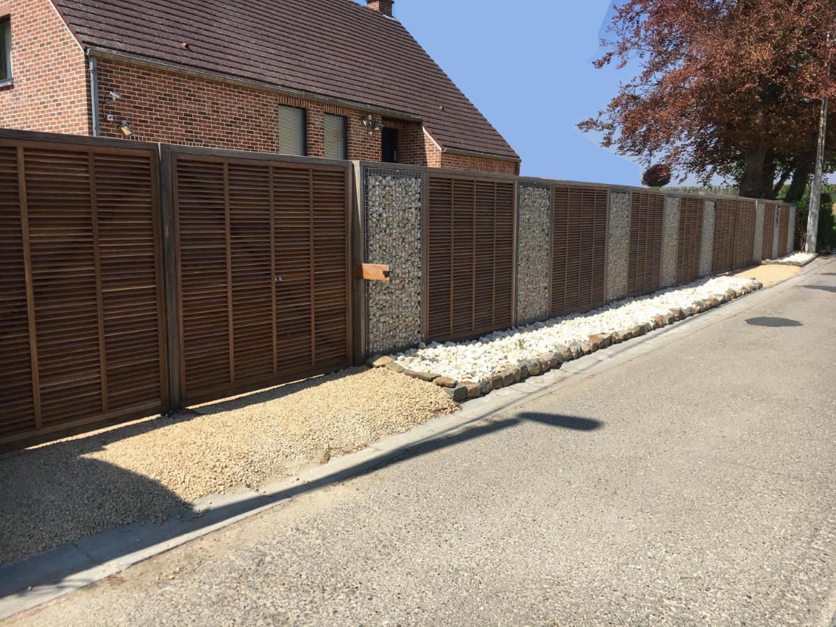La Chambre Du Chemin Vert : Spa Piscine Sauna Jodoigne Exterior photo